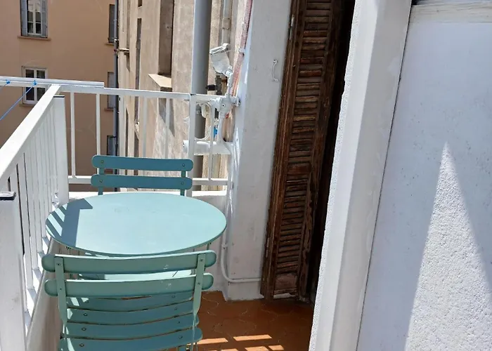 Casella Apartment *